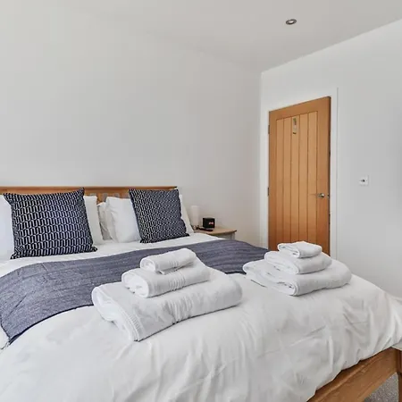Finest Retreats - No15 Belle House Filey
